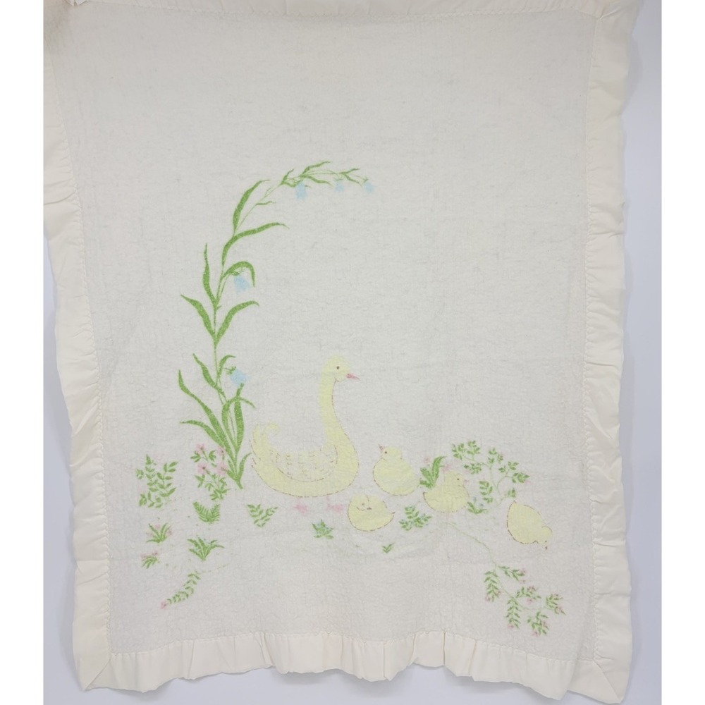 Vintage North Star Acrylic Baby Blanket By Chatham Satin Trim Duck Ducklings